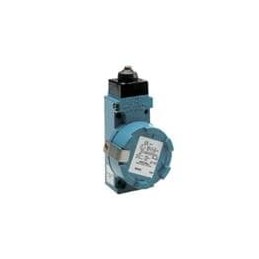 1 pcs : BXC3K - Limit Switches SPDT 1NC/1NO 10A Top Plunger