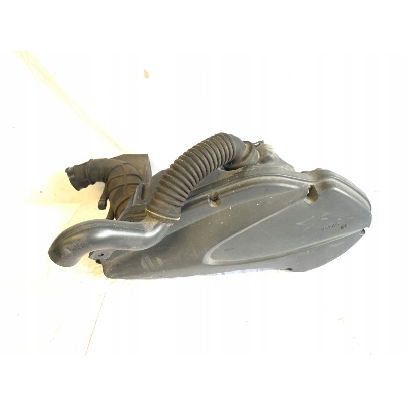 Sym vs 125 air filter housing