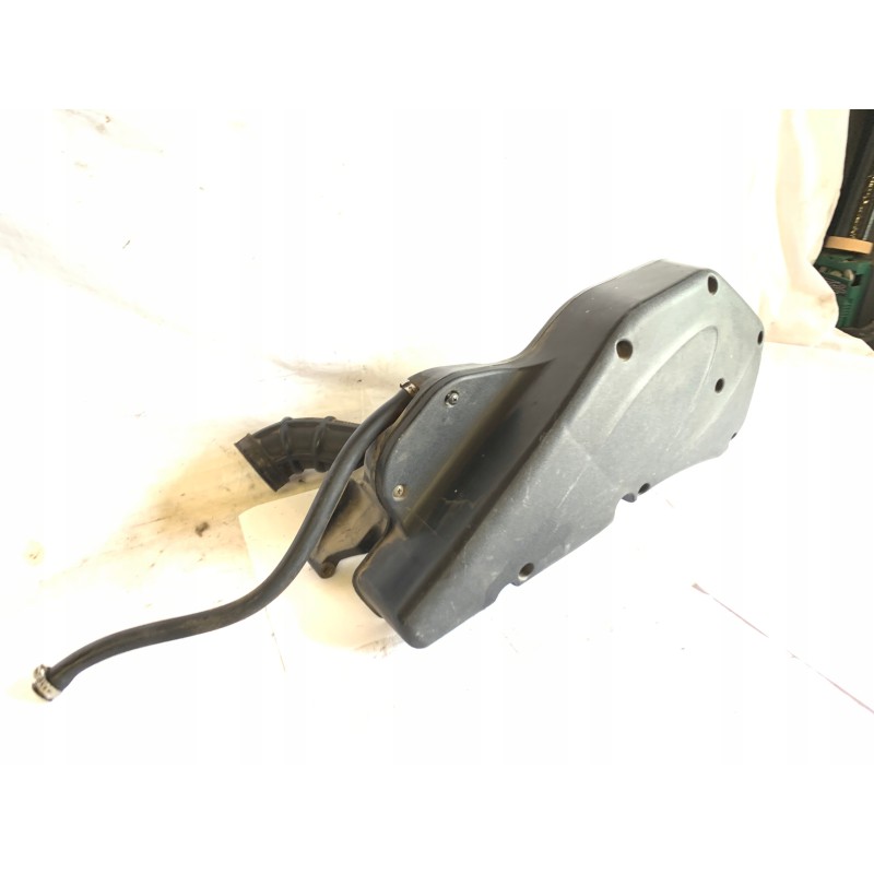 Piaggio x9 125 air filter housing filter