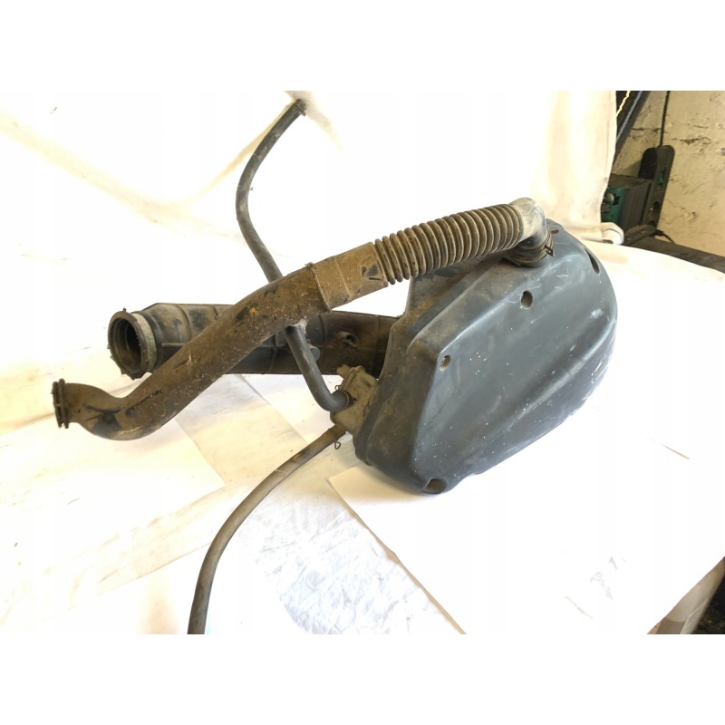 Kymco grand dink 250 air filter housing