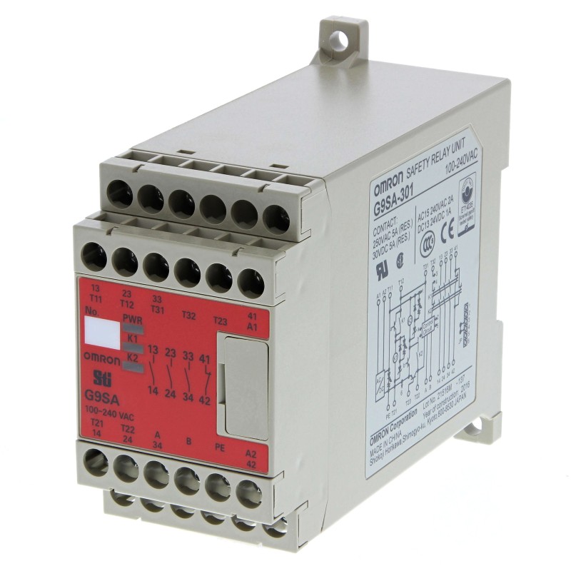 1 pcs - Omron Dual-Channel Emergency Stop, Light Beam/Curtain, Safety Switch/Interlock Safety Relay, 24V ac/dc, 5 Safety