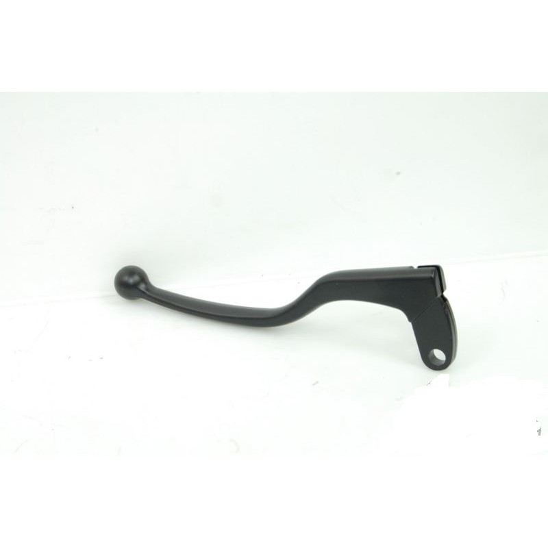 The left handle lever clutches the Ogar 900