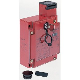 1 pcs - Telemecanique Sensors XCS-E Series Solenoid Interlock Switch, Power to Unlock, 110/120V ac, Actuator Included