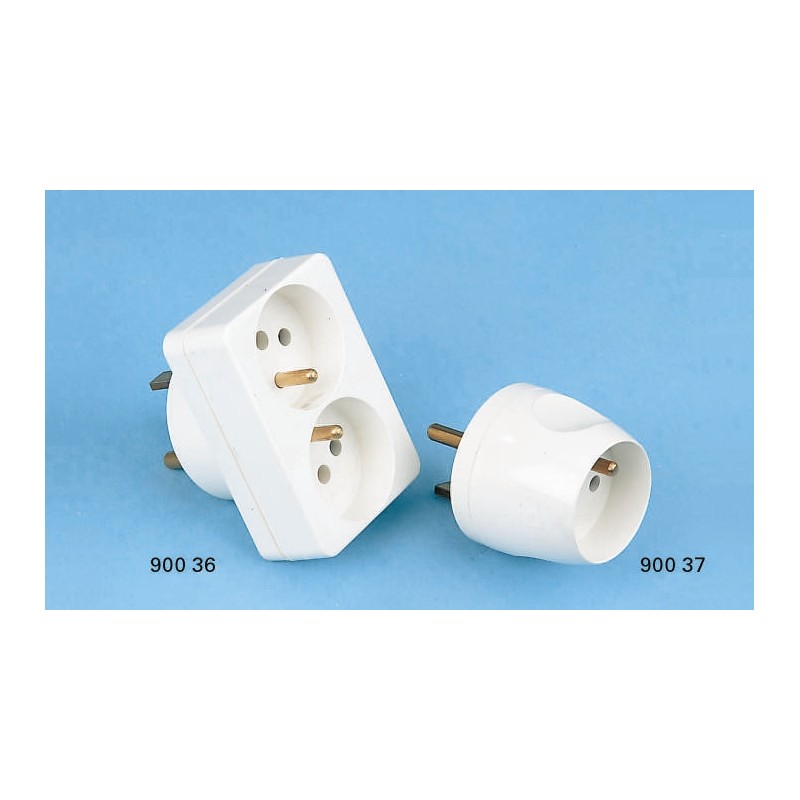 1 pcs - Legrand Denmark to Denmark Adapter, Rated At 16A