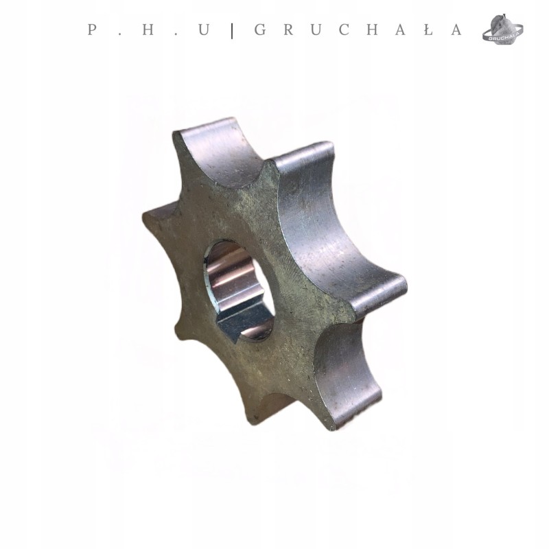 Harvester chain drive sprocket