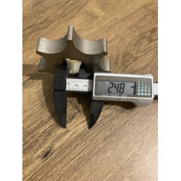 Harvester chain drive sprocket