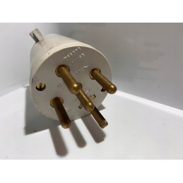 Plug 3p e 32a 400v ref no. 0 558 55 legrand rope connector