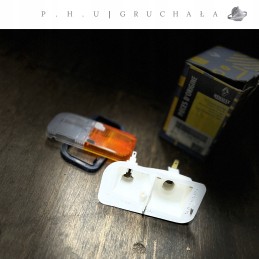 Renault oe 7701366558 turn signal