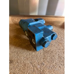 Vickers hydraulic pump regulator