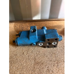 Vickers hydraulic pump regulator