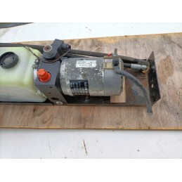 Iskra amj 52309 engine pump tank