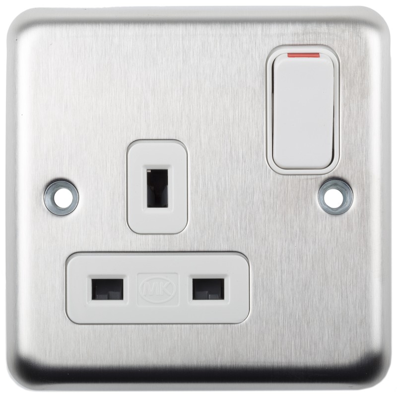 1 pcs - MK Electric Silver 1 Gang Plug Socket, 2P+E Poles, 13A, Type G - British