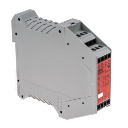 1 pcs - Omron Dual-Channel Emergency Stop Safety Relay, 24V ac/dc, 3 Safety Contacts