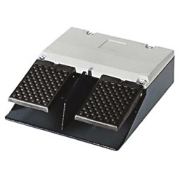 1 pcs - Siemens Foot Switch Momentary Foot Switch - Aluminium Case Material, 2NO/2NC