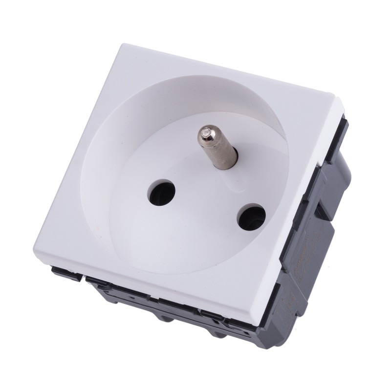 1 pcs - Legrand White 1 Gang Plug Socket, 16A, Type E - French, Indoor Use