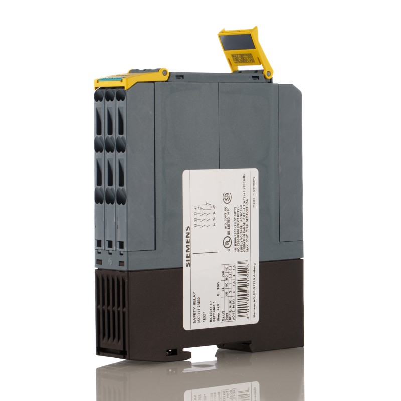1 pcs - Siemens Single-Channel Safety Relay, 24V ac/dc, 4 Safety Contacts