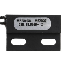 1 pcs - ZF Magnetic Proximity Sensor