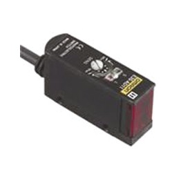 1 pcs - Omron Diffuse Photoelectric Sensor, Block Sensor, 100 mm Detection Range