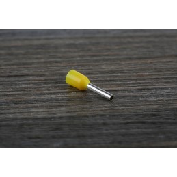 100 pcs - RS PRO Insulated Crimp Bootlace Ferrule, 8mm Pin Length, 1.7mm Pin Diameter, 1mm² Wire Size, Yellow