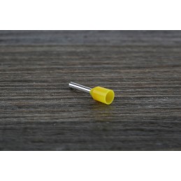 100 pcs - RS PRO Insulated Crimp Bootlace Ferrule, 8mm Pin Length, 1.7mm Pin Diameter, 1mm² Wire Size, Yellow