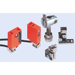 1 pcs - ifm electronic Retroreflective Photoelectric Sensor, Block Sensor, 2 m Detection Range