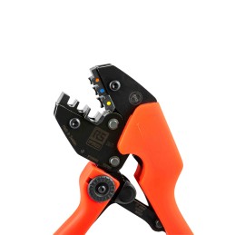1 pcs - RS PRO Hand Ratcheting Crimp Tool for Insulated Spade Connectors, 0,5 - 6mm² Wire