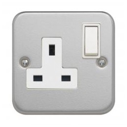 1 pcs - Contactum Grey 1 Gang Plug Socket, 2 Poles, 13A, Type G - British, Indoor Use