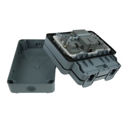 1 pcs - MK Electric Masterseal plus 13A, BS Fixing, Active, Single Gang RCD Socket, Polycarbonate, Surface Mount, IP66, Grey