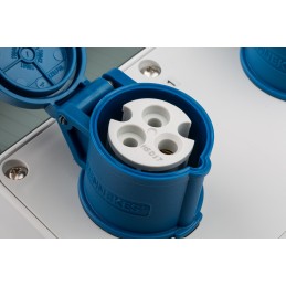 1 pcs - Distribution Unit, 230 V