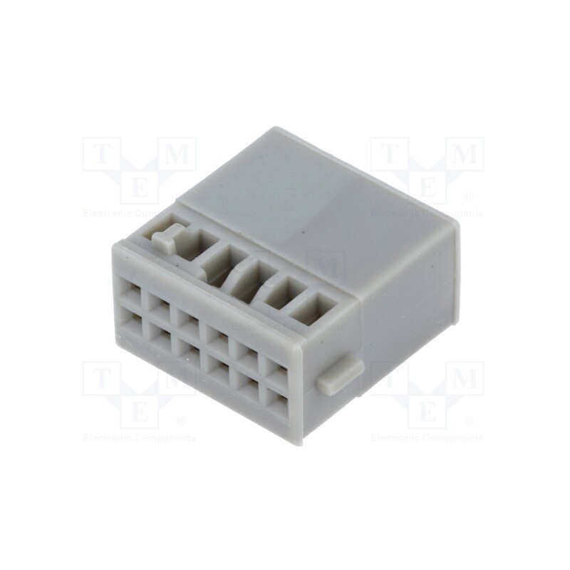 10 pcs : - Connector housing, plug, Quadlock, PIN: 12, VW 2011-&gt,, white