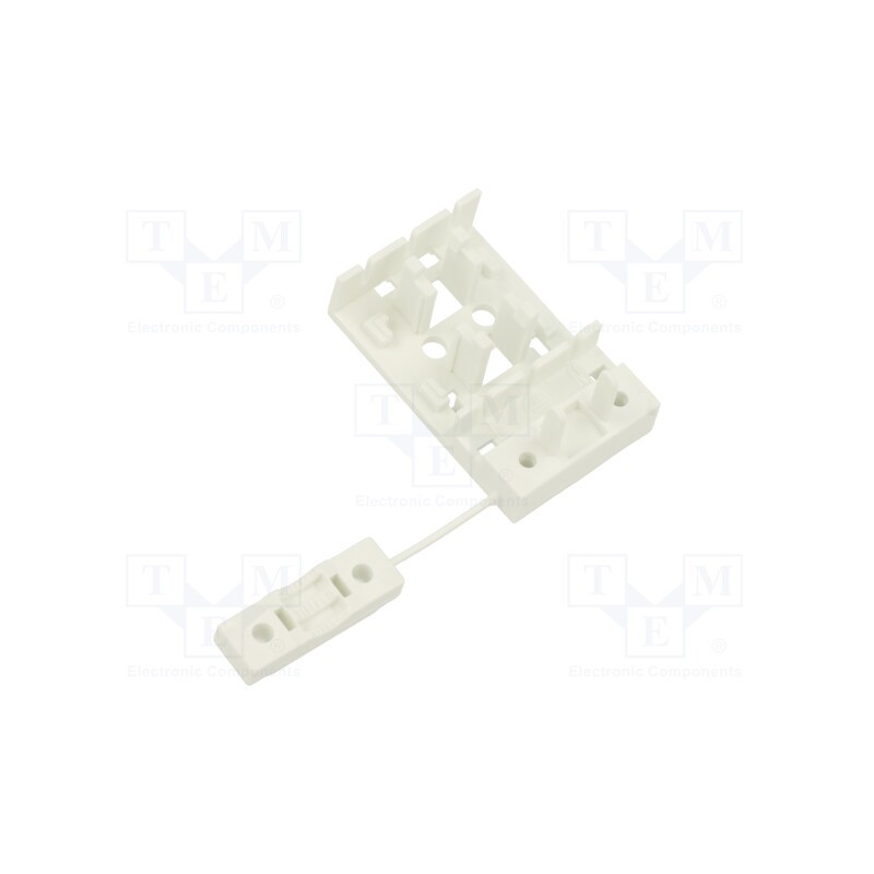 50 pcs : BMM0983 - BMM0983