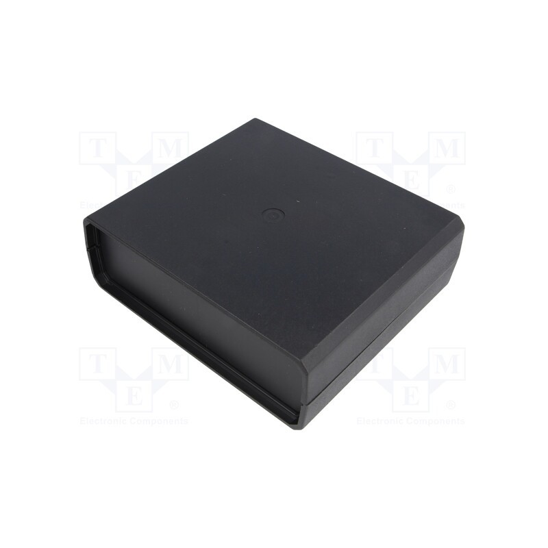 10 pcs : Z4 - Enclosure: with panel, X: 149mm, Y: 129mm, Z: 50mm, polystyrene