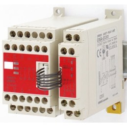 1 pcs - Omron Dual-Channel Emergency Stop Safety Relay, 24V ac/dc, 3 Safety Contacts