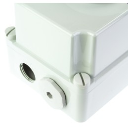 1 pcs - MENNEKES Switchable IP67 Industrial Interlock Socket 3P+E, Earthing Position 3h, 32A, 415 V