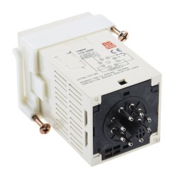 1 pcs - RS PRO Plug In Timer Relay, 100 - 240V ac, 1-Contact, 999.9s, 1-Function, SPDT