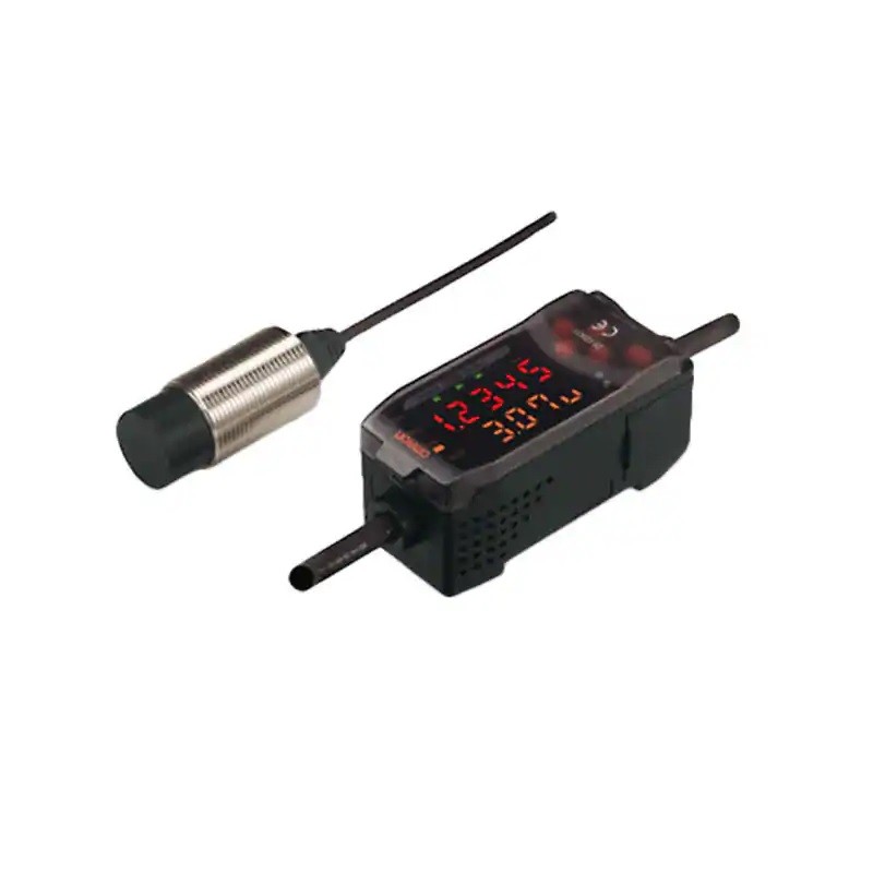 1 pcs - Omron Inductive Barrel-Style Proximity Sensor, 7 mm Detection, IP67