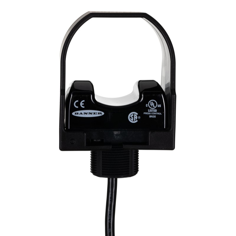 1 pcs - Banner OTB Series Illuminated Push Button, Momentary, Panel Mount, SPDT, 30V ac/dc, IP66