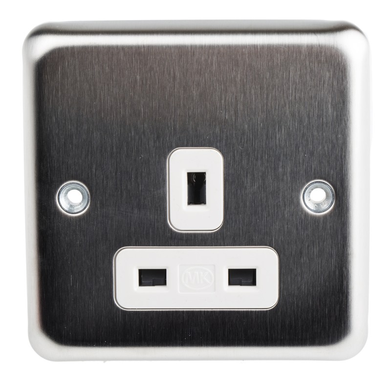 1 pcs - MK Electric Silver 1 Gang Plug Socket, 2P+E Poles, 13A, Type G - British