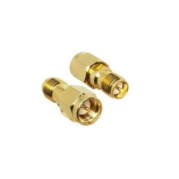 1 pcs - Linx Straight Coaxial Adapter SMA Plug to R-SMA Plug 0 - 18GHz