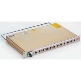 1 pcs - IEC C13 12 Gang Power Distribution Unit, 20A, 250 V, Fused