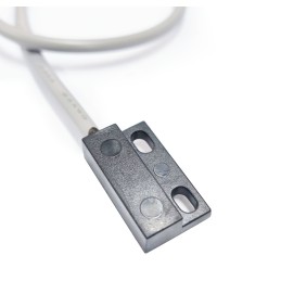 1 pcs - RS PRO Rectangular Reed Switch, NO, 160Vac, IP67