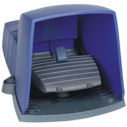 1 pcs - Schneider Electric Industrial Duty Momentary On-Off Foot Switch - Plastic Case Material, 2NO/2NC, 270 mA @ 250 V dc, 3
