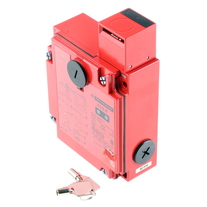 1 pcs - Telemecanique Sensors XCS-E Series Solenoid Interlock Switch, Power to Unlock, 24V ac/dc, 2NO/1NC, Actuator Included