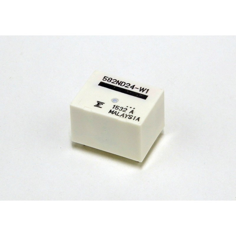 1 pcs - Fujitsu PCB Mount Automotive Relay, 24V dc Coil Voltage, 14A Switching Current