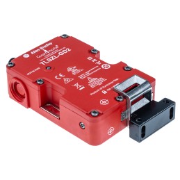 1 pcs - Allen Bradley Guardmaster 440G-TZ Series Solenoid Interlock Switch, Power to Lock, 24V dc, Actuator Included