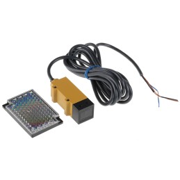 1 pcs - Omron Retroreflective Photoelectric Sensor, Block Sensor, 300 mm Detection Range
