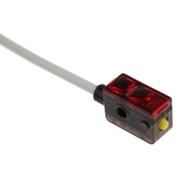 1 pcs - Baumer Diffuse Photoelectric Sensor, Block Sensor, 10 mm - 60 mm Detection Range