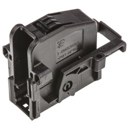 5 pcs - TE Connectivity, Micro Quadlok System Automotive Connector Socket 18 Way