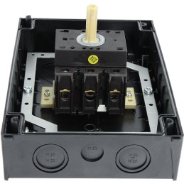 1 pcs - Eaton 3 Pole Surface Mount Isolator Switch - 63A Maximum Current, 30kW Power Rating, IP65