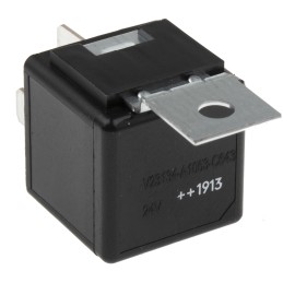 1 pcs - TE Connectivity Plug In Automotive Relay, 24V dc Coil Voltage, 40A Switching Current, SPDT